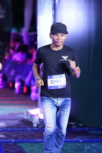 BIB: 3791
                            <button type="button" onclick="openModal(26221424)" class="btn btn-primary btn-sm float-right btn-popup" data-toggle="modal" data-target=".modal-high-quality">
                        <i class="fas fa-shopping-cart"></i> Add to Cart
                    </button>
                                            <button type="button" onclick="isThisMe(26221424, true)" class="btn btn-success btn-sm float-right btn-popup btn-isme hidden" data-toggle="tooltip" data-placement="bottom" title="นี่คือรูปของคุณใช่ไหม คลิกที่นี่เพื่อเอาเข้าอัลบั้ม">
                        <i class="fas fa-plus"></i> Add to album
                    </button>
                    <button type="button" onclick="isThisMe(26221424, false)" class="btn btn-warning btn-sm float-right btn-popup btn-isnotme hidden">
                        <i class="fas fa-ban"></i> Remove from album
                    </button>